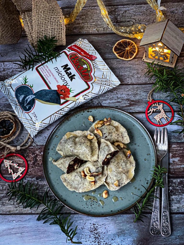 Pierogi z makiem
